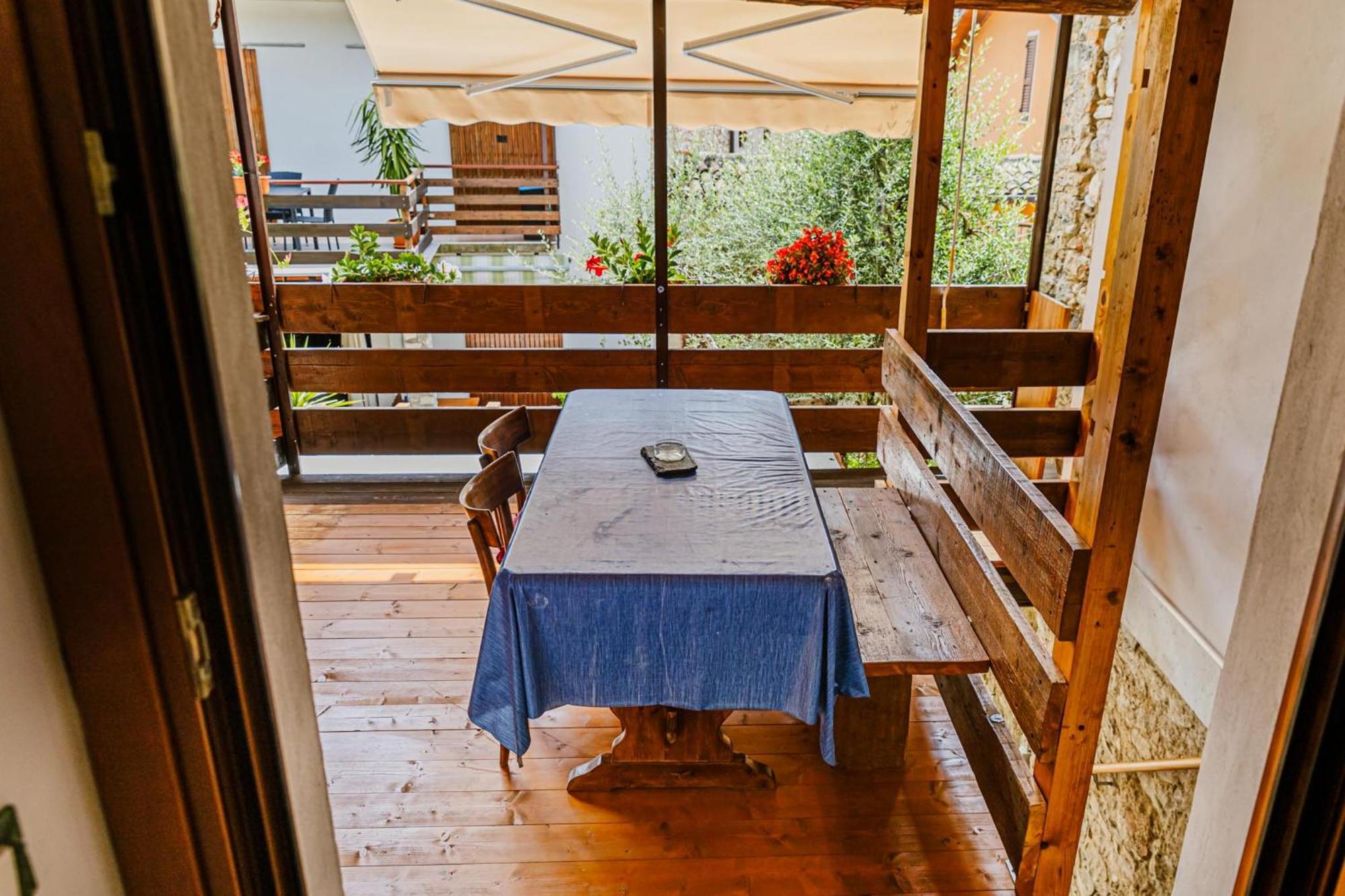 Apartamento Cozy Castello Manerba del Garda Exterior foto
